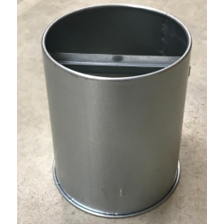 CYLINDRE AVEC TRAVERSE SUPÉRIEURE MANGEOIRE GALVA 5KG